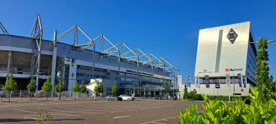 Borussia-Park mit Hotel H4